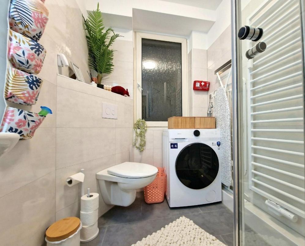 Light Jungle - Innenstadt Fuer 7 Grill Balkon Netflix Waschtrockner Apartment *