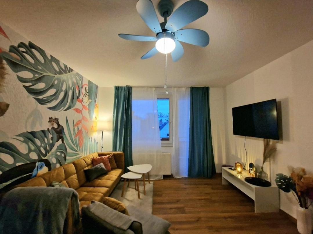 Light Jungle - Innenstadt Fuer 7 Grill Balkon Netflix Waschtrockner Apartment