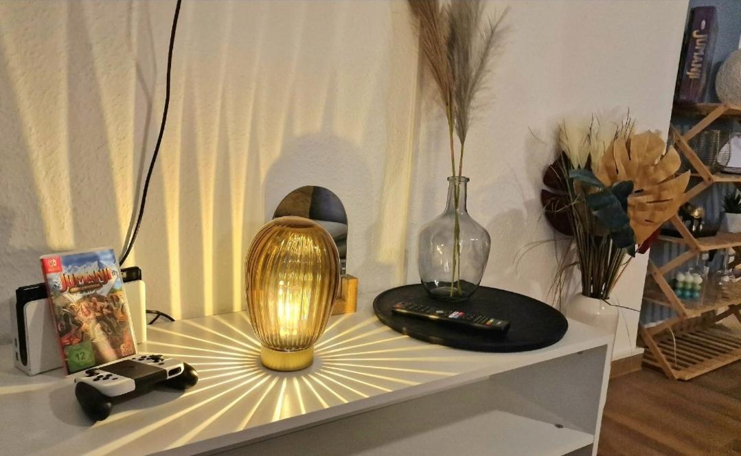 Light Jungle - Innenstadt Fuer 7 Grill Balkon Netflix Waschtrockner *